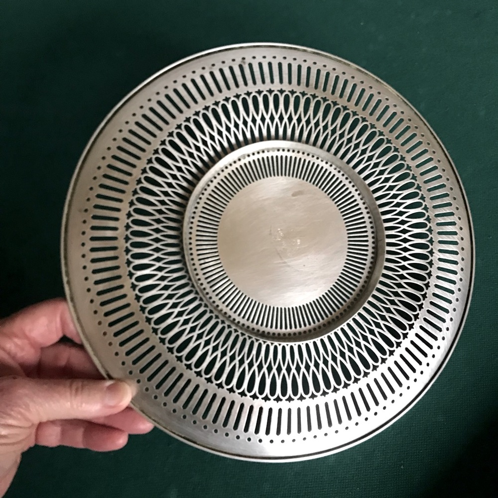 Silver 10 inch footed cake, cookie, or snack plate by Sheffield - Picture 5 of 9